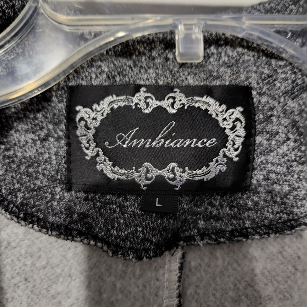 Jacket - Picture 2 of 3